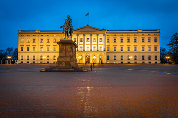 The Royal Palace in the night, Oslo, Norway