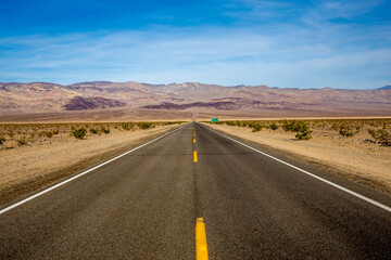 Fototapeta na wymiar road lines in death valley, california, usa