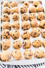 Baking cookies