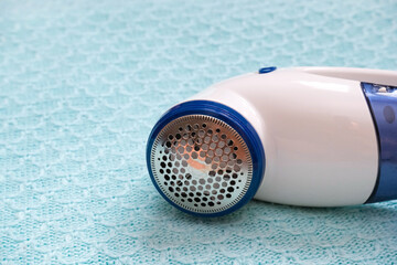 Electric device for removing hair and fluff in fabric texture