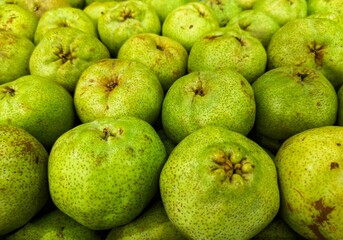 Pear Packham contains healthy vitamins