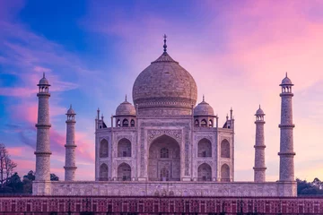 Foto auf Acrylglas Candy Pink Taj Mahal elfenbeinweißes Marmormausoleum in der indischen Stadt Agra, Uttar Pradesh, Indien, Taj Mahal schönes Wahrzeichen, Symbol der LiebeI, Indien.