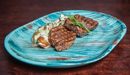 Grilled meat steak with cream sauce