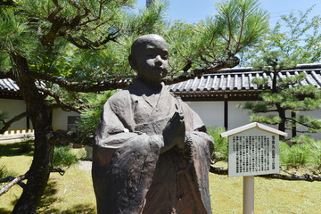 西教寺　宝珠丸像　滋賀県大津市坂本