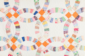 Double Wedding Ring Quilt