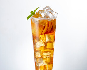 Lemon slices with ice cubes