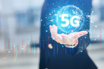 Business women show the development of business information systems connecting the 5G internet network, high speed data connection. The concept of the speed of new Internet technology. © Treecha