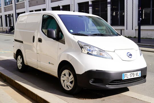 Nissan E-NV200 Electric Van Delivery White Panel Ev Vehicle Parked In Street