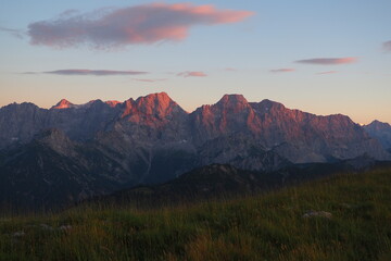 Alpenglühen und sunset im Karwendelgebirge