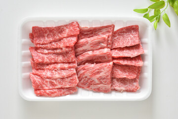 牛肉  カルビ　焼肉用　国産和牛