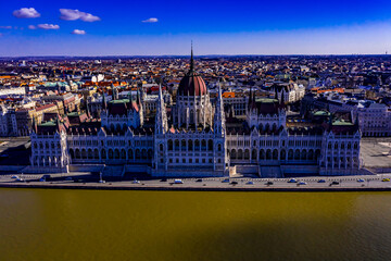 Budapest aus der Luft | Luftbilder von Ungarns Hauptstadt Budapest mit allen Sehenswürdigkeiten von Budapest