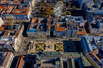 Obraz premium Budapest aus der Luft | Luftbilder von Ungarns Hauptstadt Budapest mit allen Sehenswürdigkeiten von Budapest