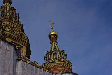 Fototapeta na wymiar the facade of the church