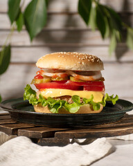 A hamburger. Country style