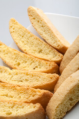 dolci artigianali al forno ripieni 