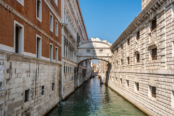 Fototapeta na wymiar Canal in the historic city centre. Venice, Italy.