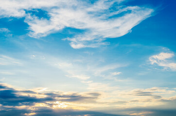clouds in the blue sky during sunset