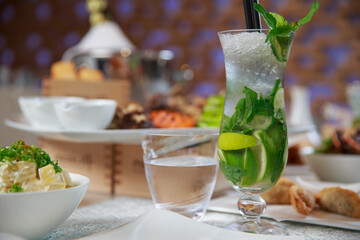 Lunch with mojito