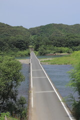 四万十川に架かる佐田沈下橋