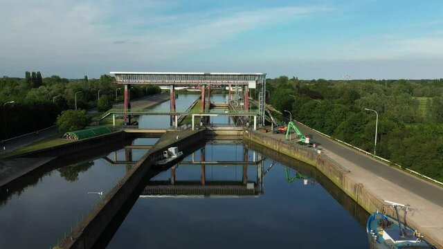 Tijsluis - a lock on the Dender river, in Dendermonde, Belgium