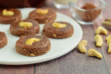 Homemade fresh bake cashew nuts chocolate cookies