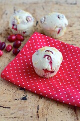 Muffins with fresh cranberries