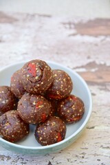 Chocolate goji berry raisin quinoa amaranth energy balls