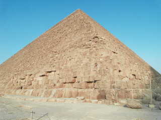 Pyramide von Gizeh in Kairo Ägypten am Abend
