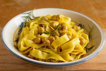 Italian pasta and chickpeas. Simple and quick dish of the Italian tradition, also ideal for a vegetarian and vegan diet.