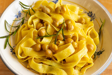 Italian pasta and chickpeas. Simple and quick dish of the Italian tradition, also ideal for a vegetarian and vegan diet.