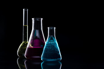 Image of glass vessels. Flasks.