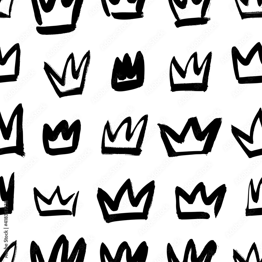 Poster seamless pattern with hand drawn black and white crown. paint objects background for your design. ve