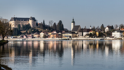 Fototapeta na wymiar Panoramic View of the City Grein at the River Danube, Austria