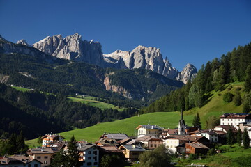 Fototapeta na wymiar View of Moena town in Dolomites