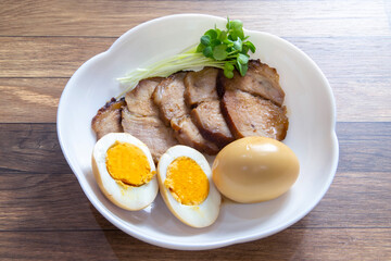 煮卵とチャーシュー
