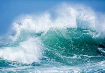 Naklejka premium Kauai, Hawaii. Waves, Port Allen, Hanapepe