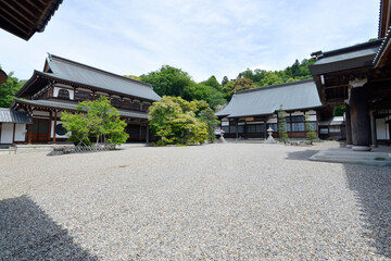 清凉寺　本殿と座禅道場　滋賀県彦根市