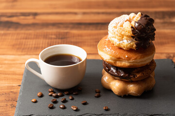 色々な種類のドーナッツ