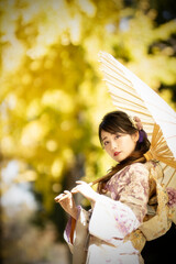 振袖を着た女性