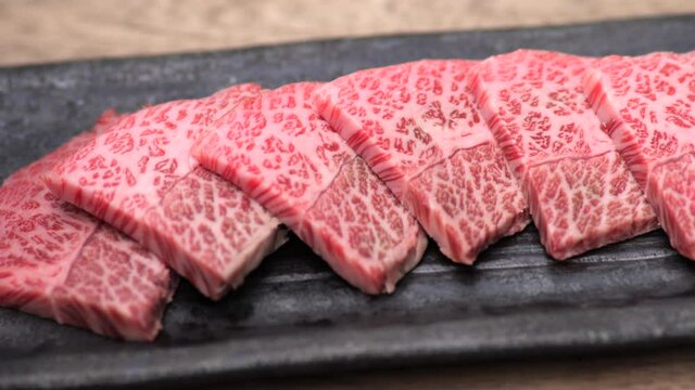 国産霜降り和牛