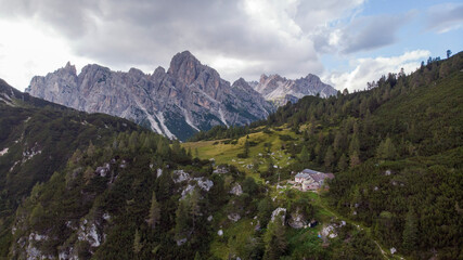 Obraz premium view from the top of the mountain