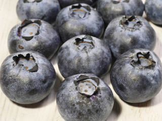 blueberries on a wooden table
