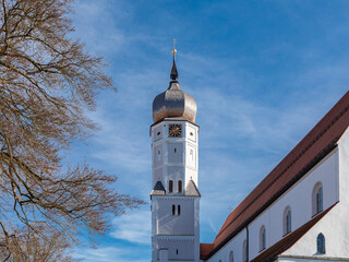 Fototapeta na wymiar Stadtpfarrkirche Maria Himmelfahrt, Aichach, Bayern, Deutschland