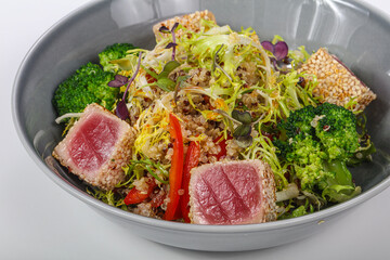 Nicoise salad with roasted tuna