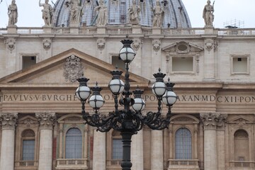 Fototapeta na wymiar Old Lamppost in St. Peter's Square in Rome