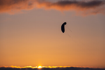 Kitesurfing