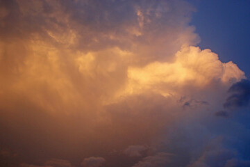Fototapeta na wymiar Storm clouds in the evening light 