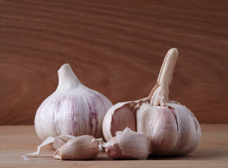 White garlic on the table