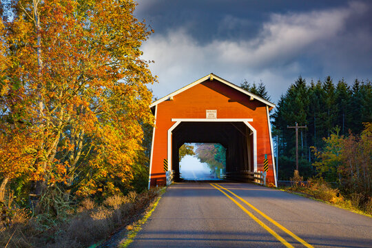 Shimanek covered bridge near Sio, Oregton