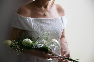 bride with bouquet